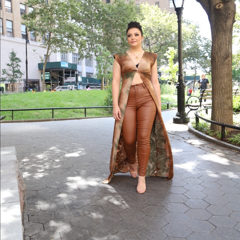 Brown long top